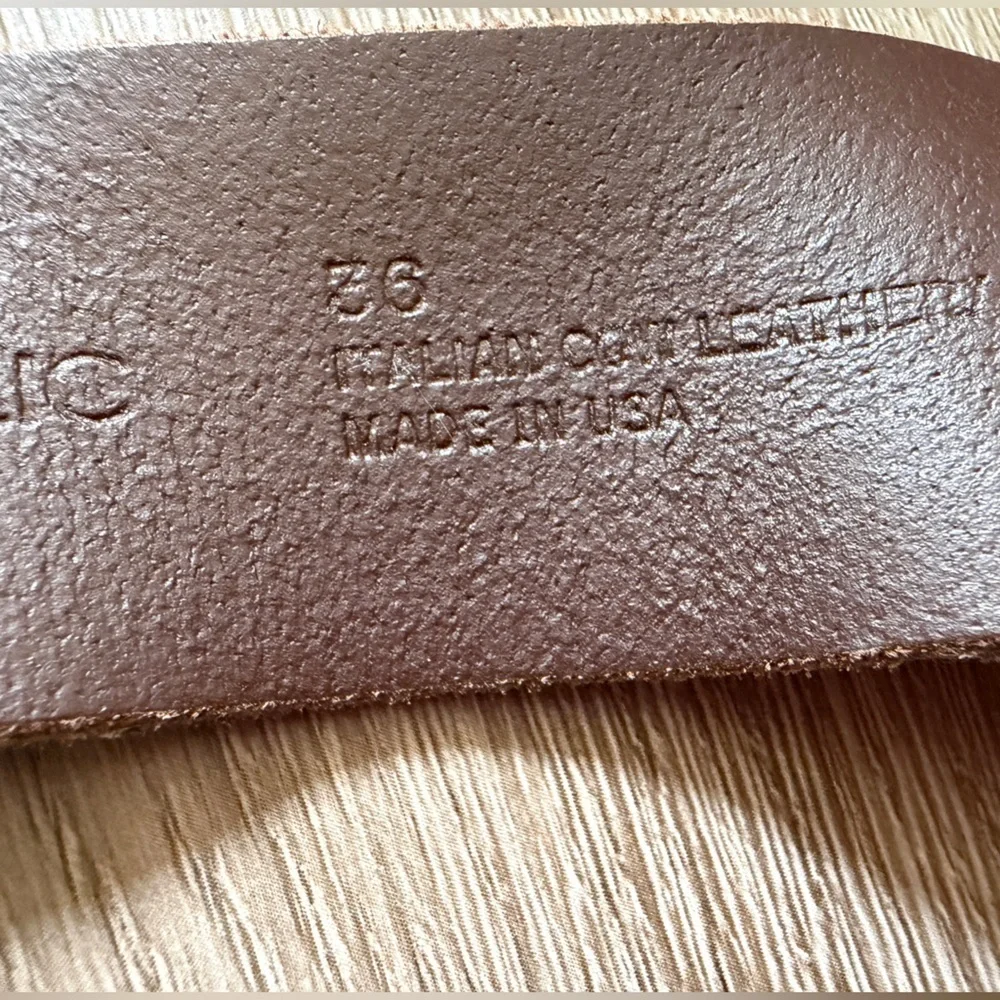 Banana Republic Dark Brown Leather Belt